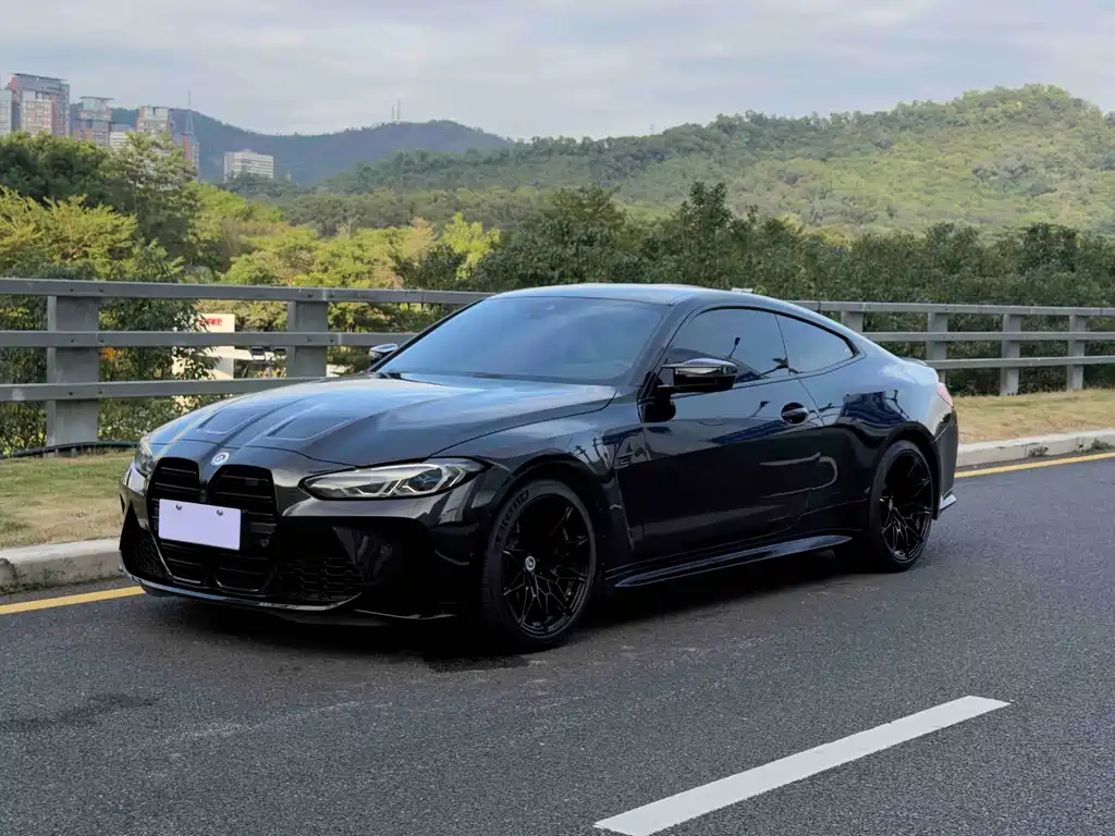 BMW M4