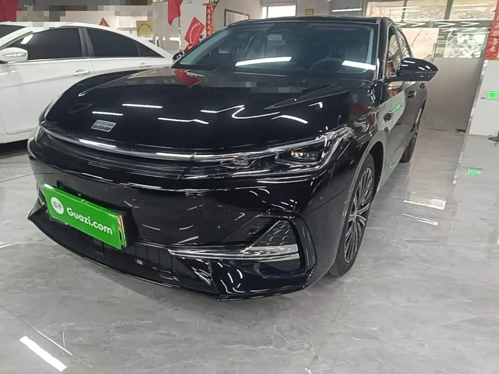 Geely Galaxy Galaxy A7 EM