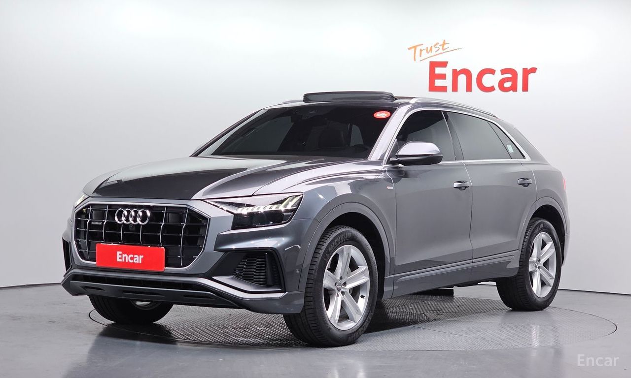 Audi Q8