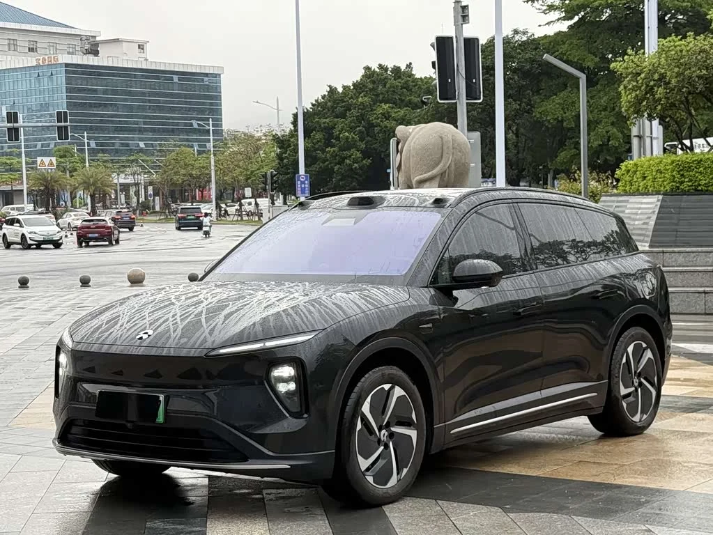 NIO ES6