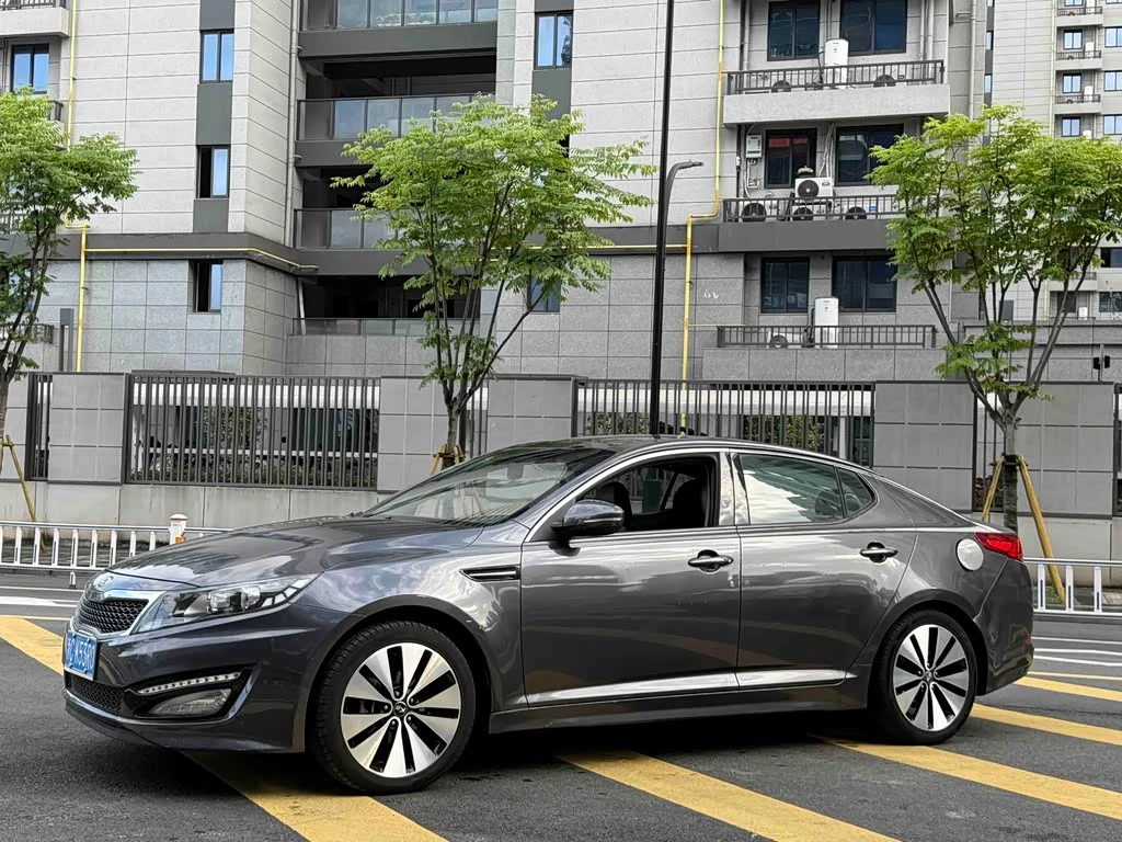 Kia K5