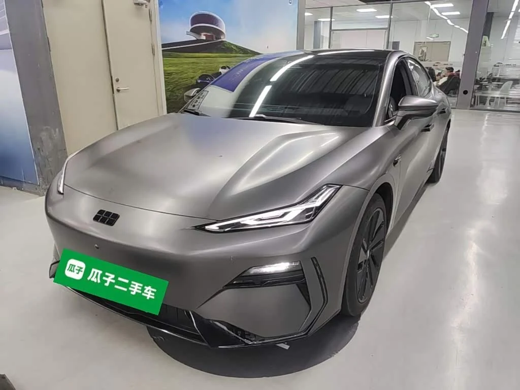 Geely Galaxy Galaxy E8