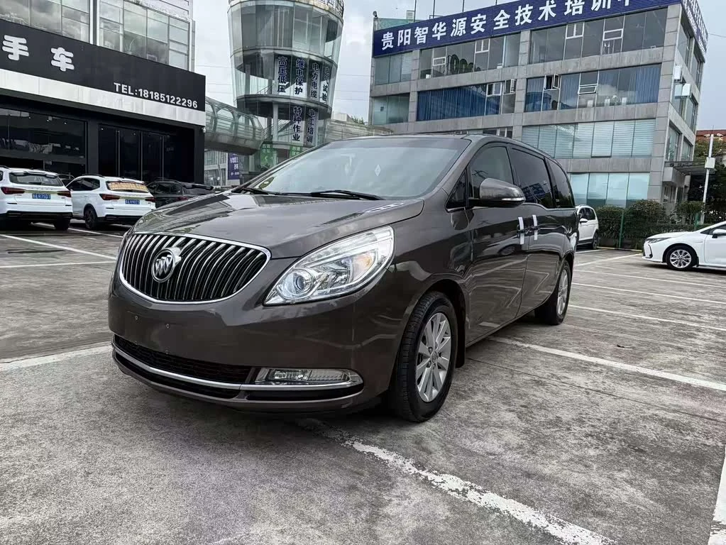 Buick GL8