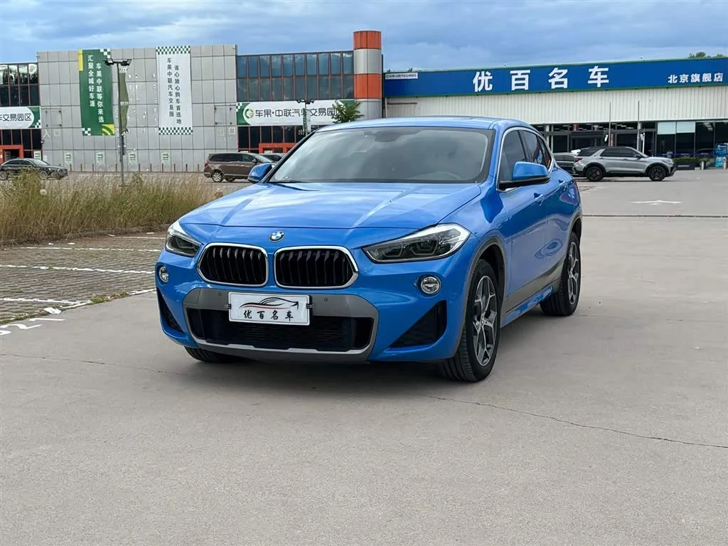 BMW X2