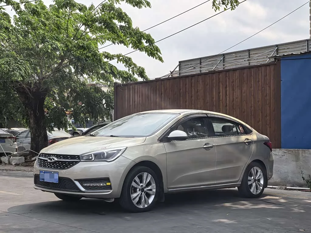 Chery Arrizo 5