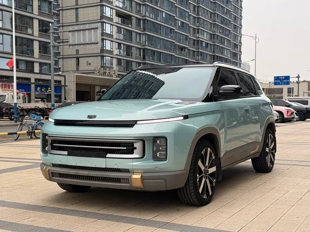 Geely Icon