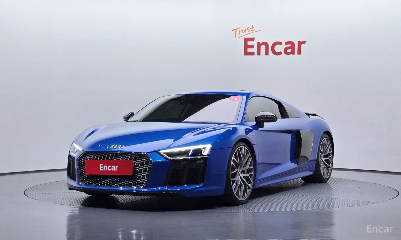 Audi R8
