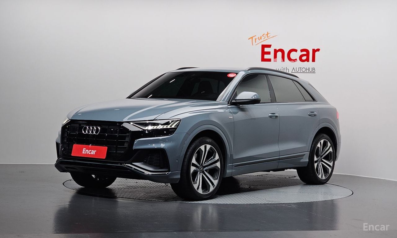 Audi Q8