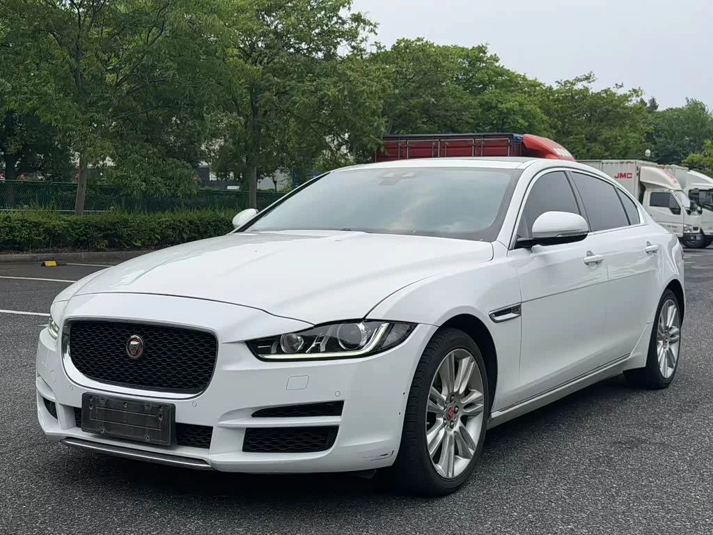 Jaguar XEL
