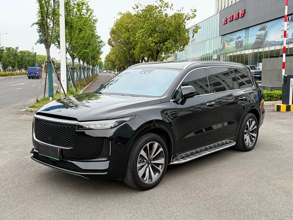 Li Auto ONE