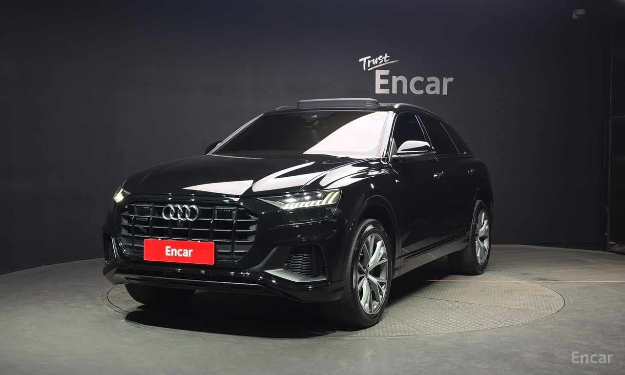 Audi Q8