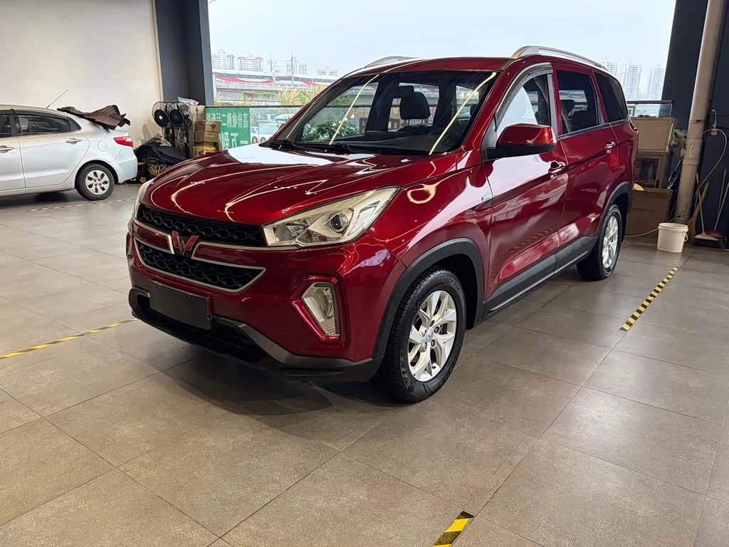 Wuling S3