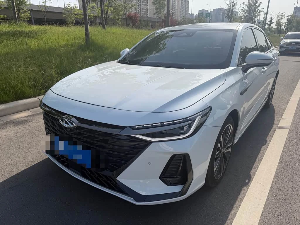 Chery Arrizo 8