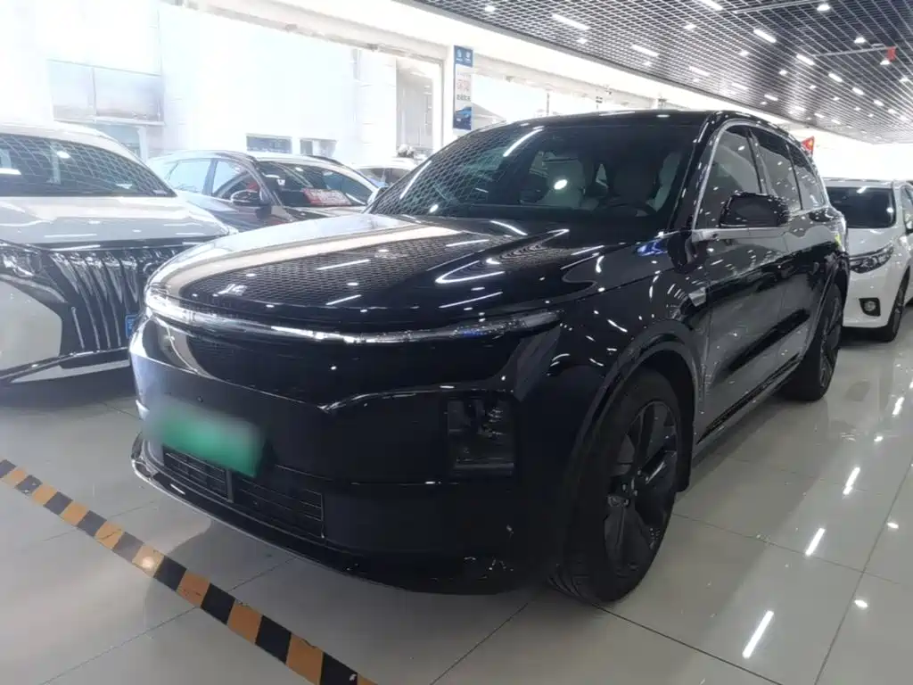 Li Auto L6