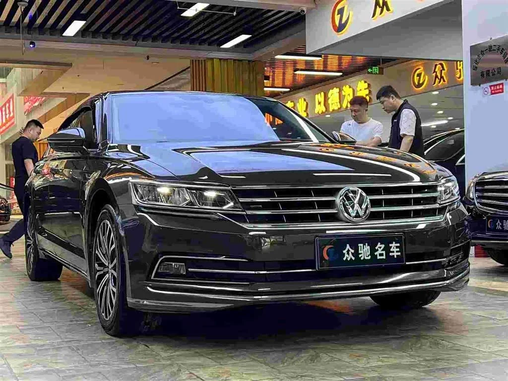Volkswagen Phideon