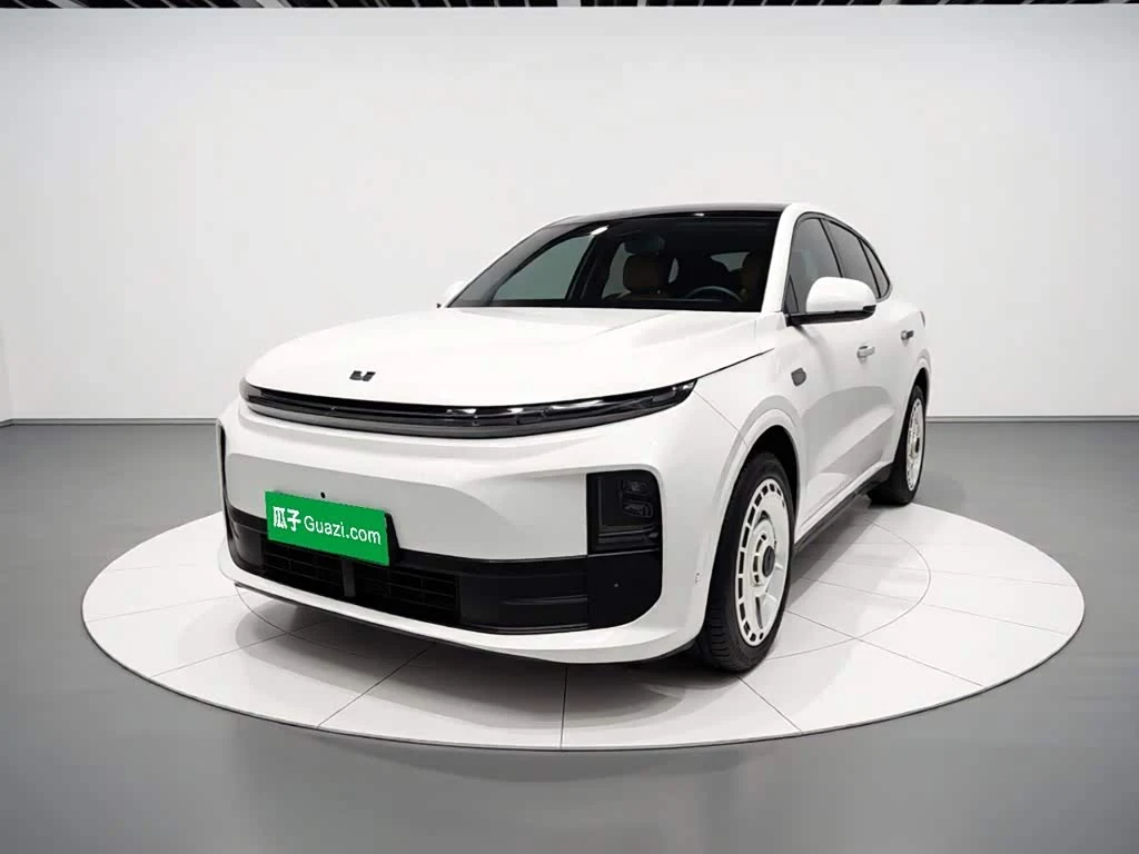 Li Auto L6