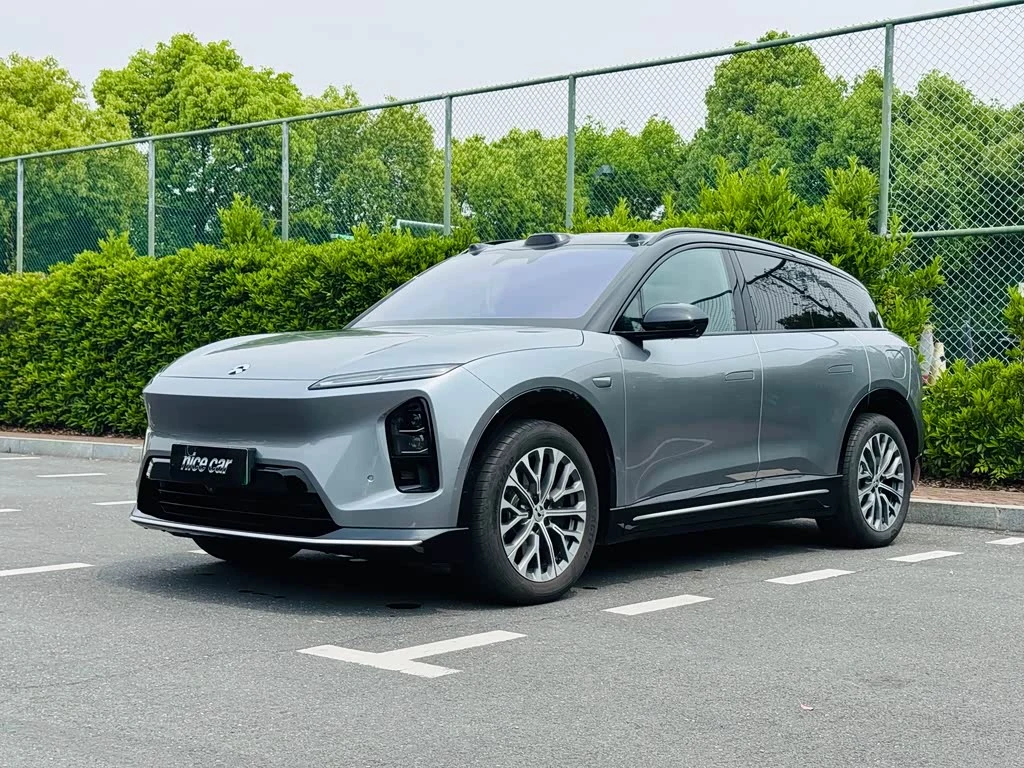 NIO ES6