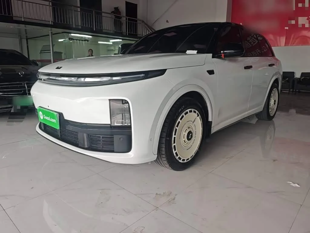 Li Auto L7