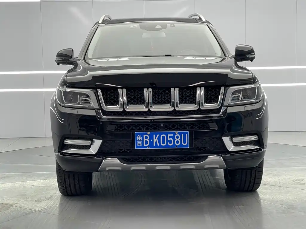 BAIC BJ90