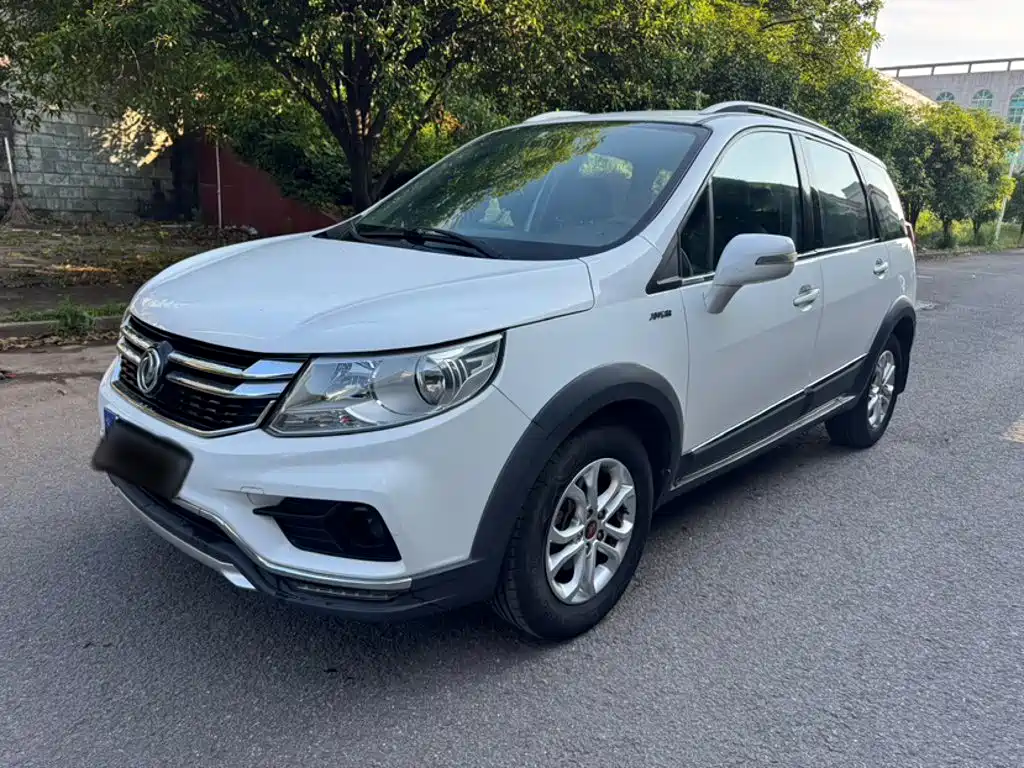 Dongfeng X3