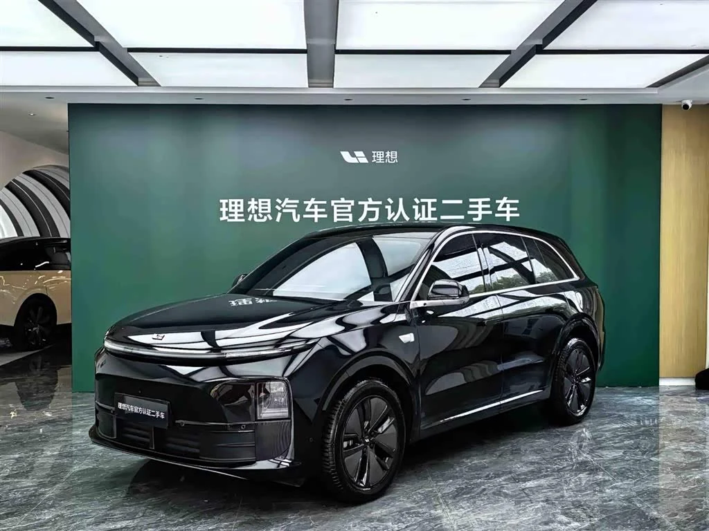 Li Auto L6