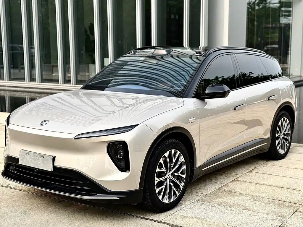 NIO ES6