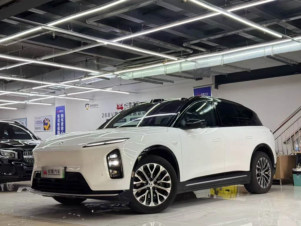 NIO ES6