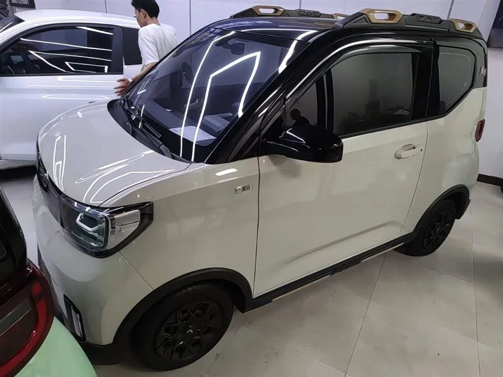 Wuling Mini EV