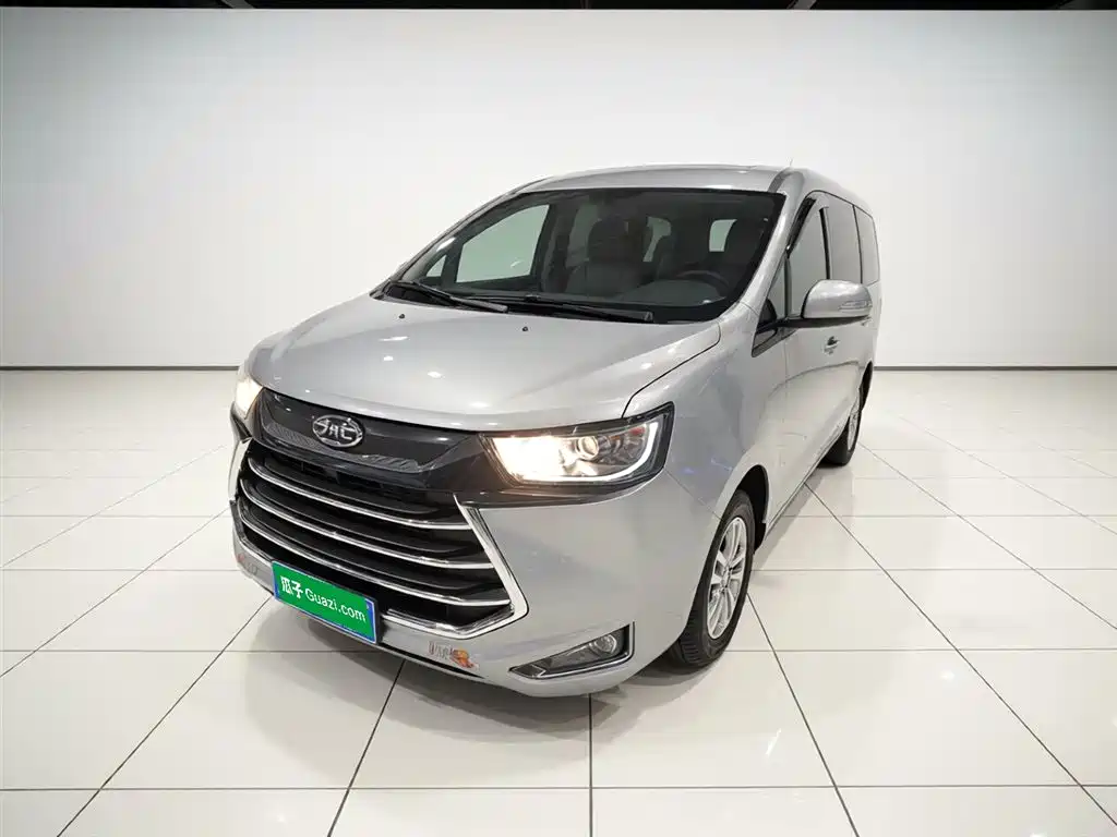 JAC M4