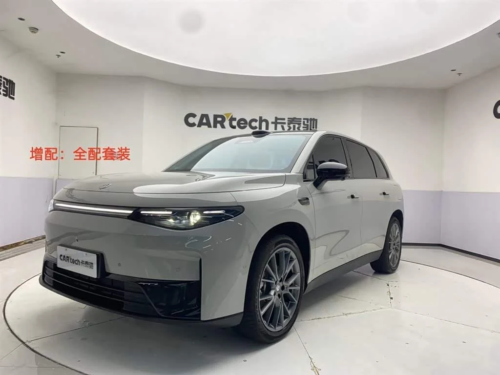Leapmotor C10