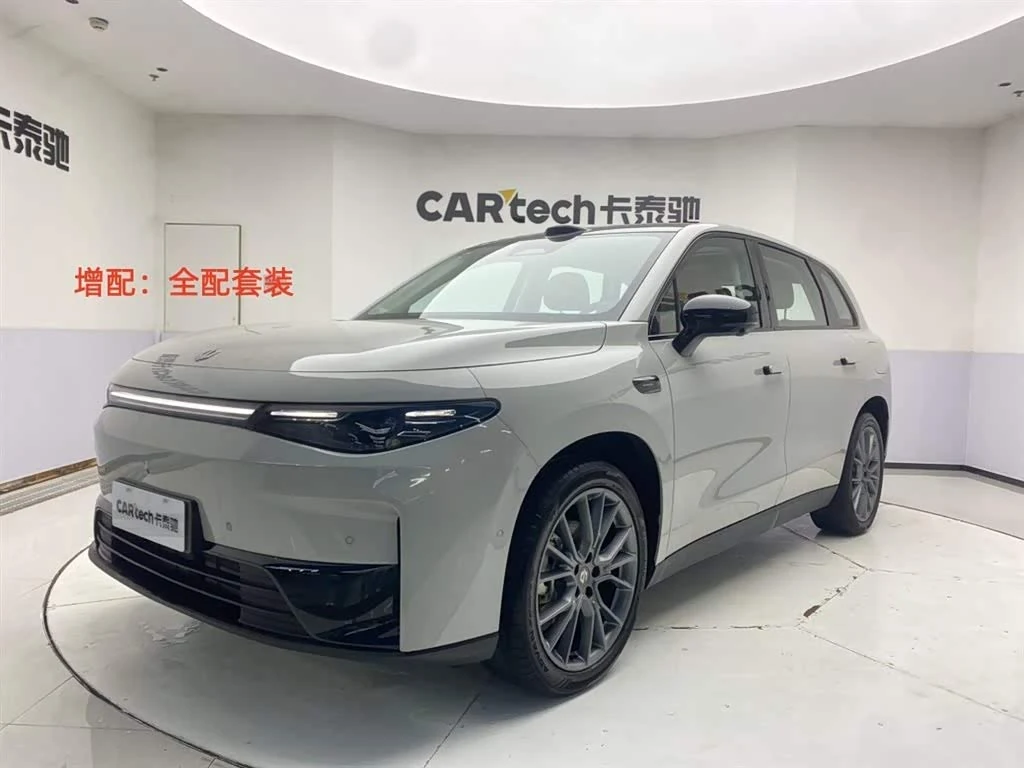 Leapmotor C10