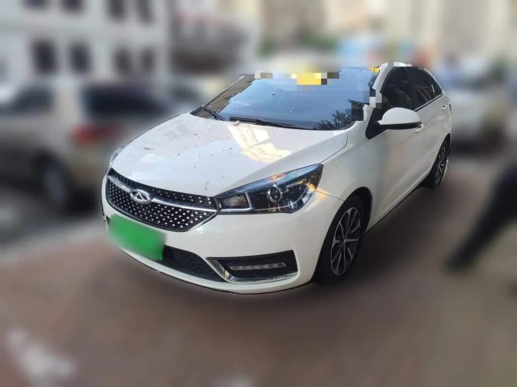 Chery Arrizo 5