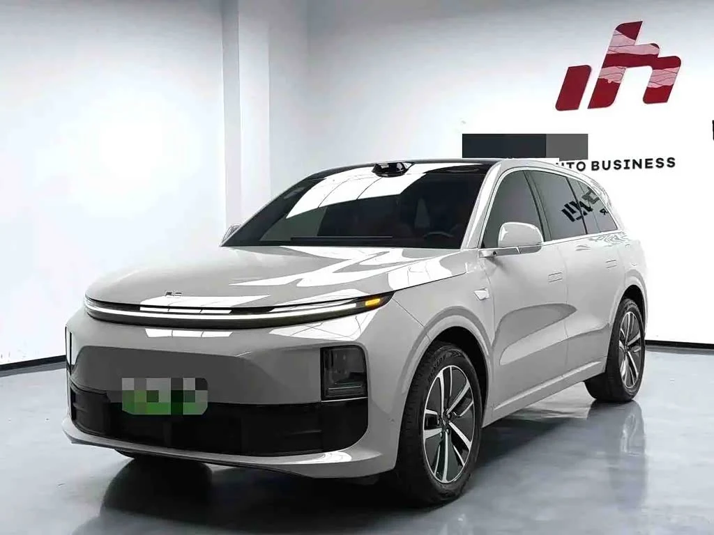 Li Auto L6