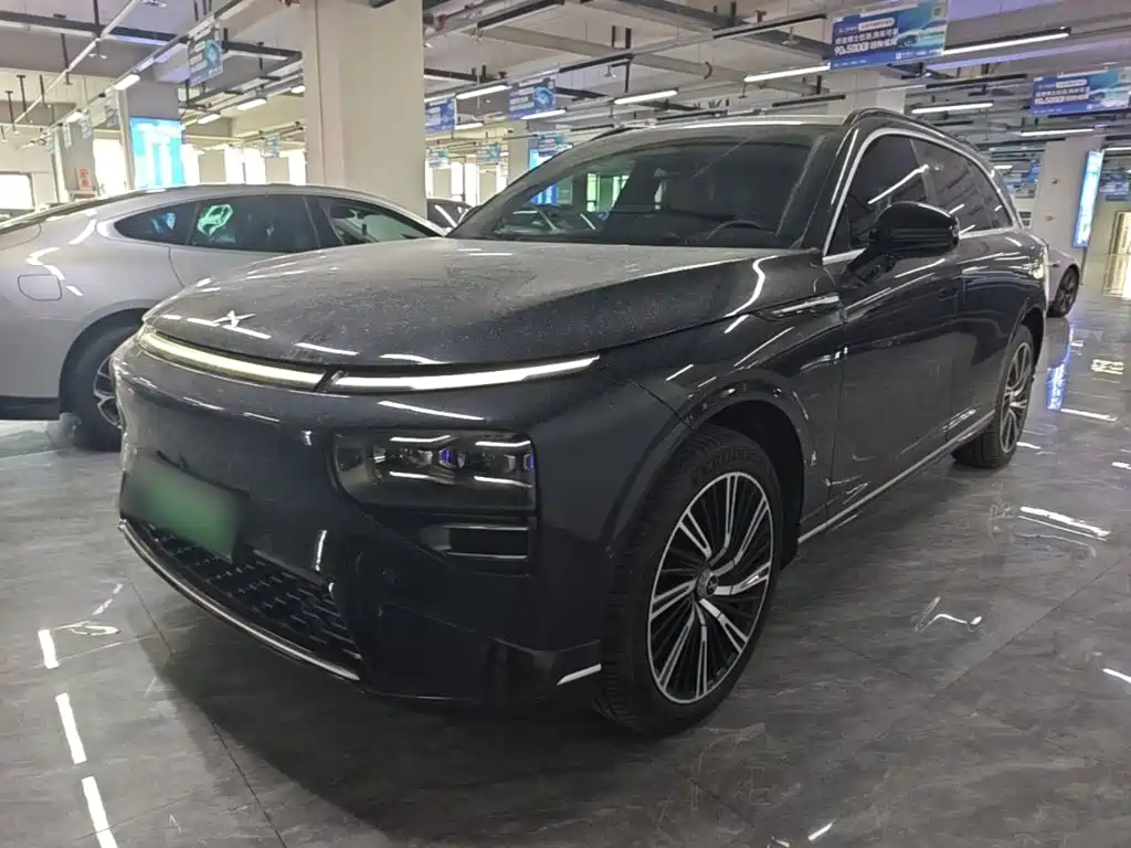 Xpeng G9