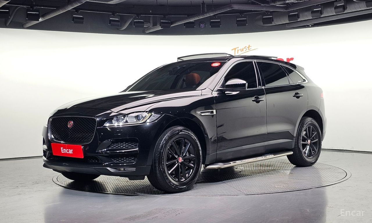 Jaguar F-Pace