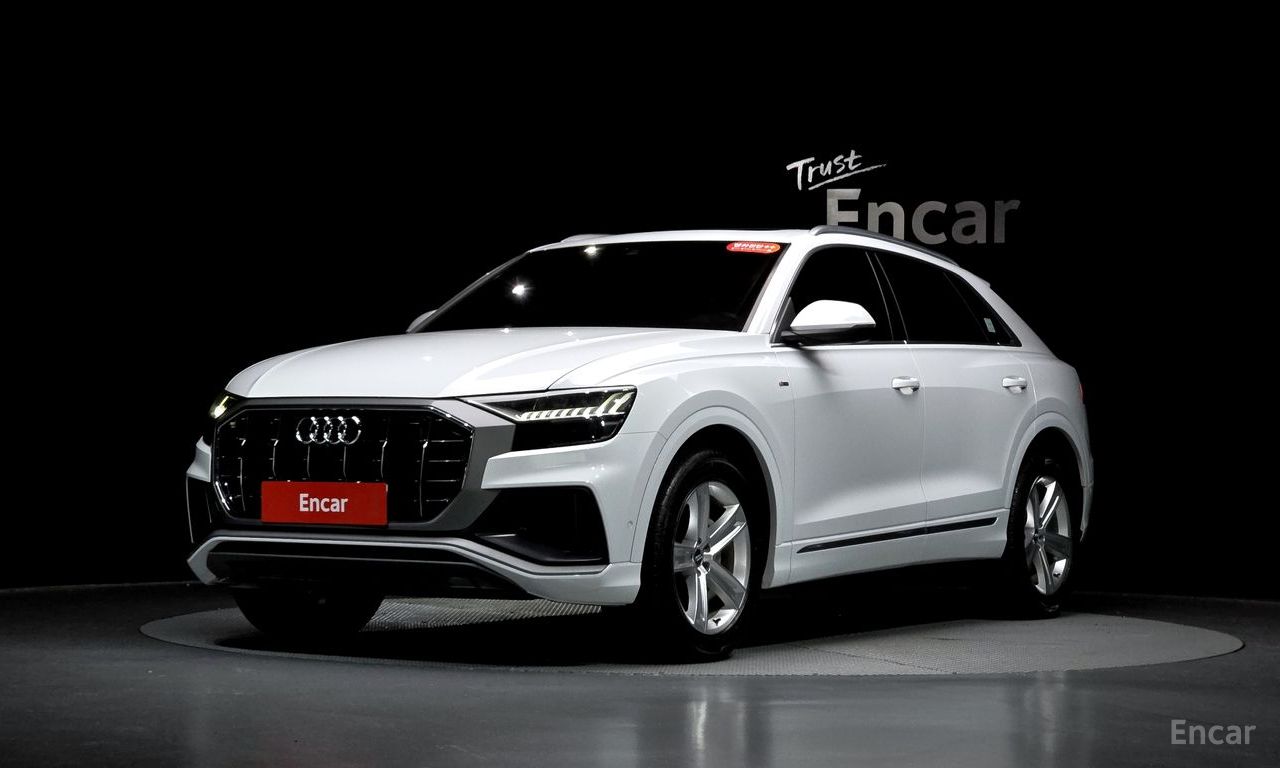 Audi Q8