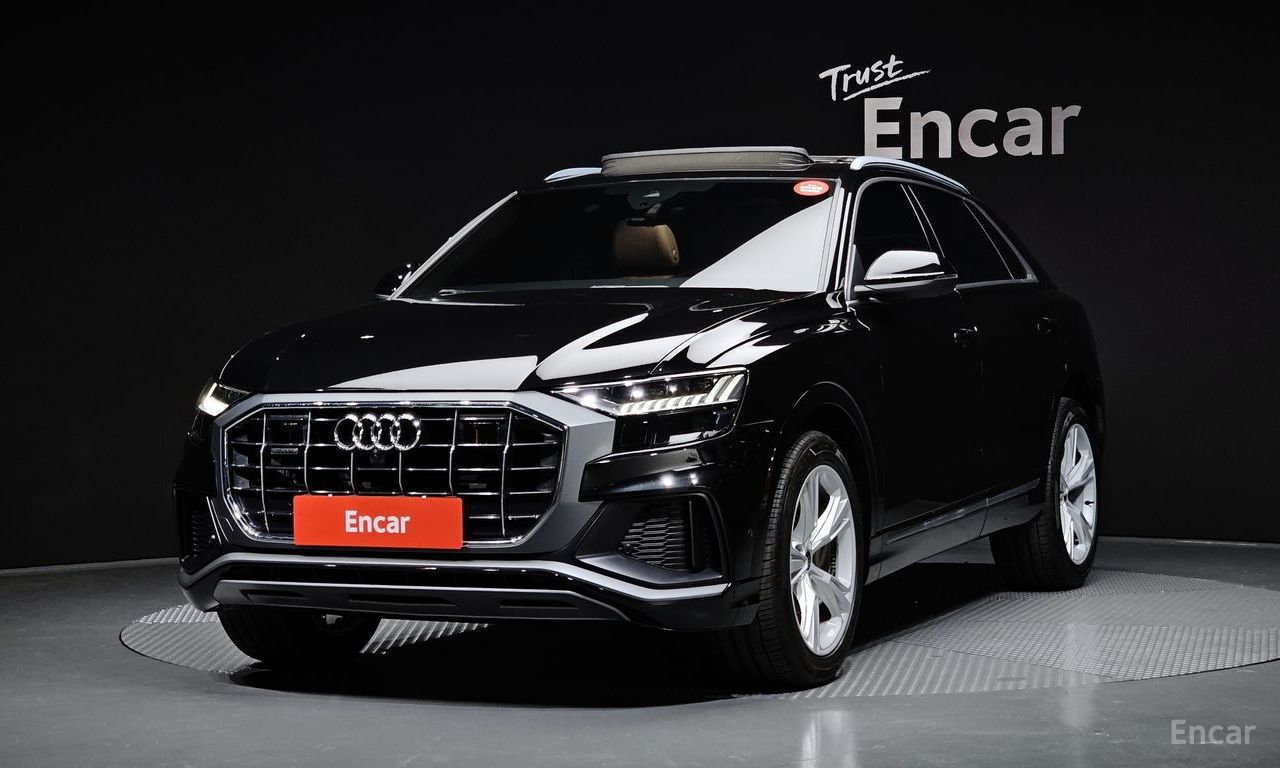 Audi Q8