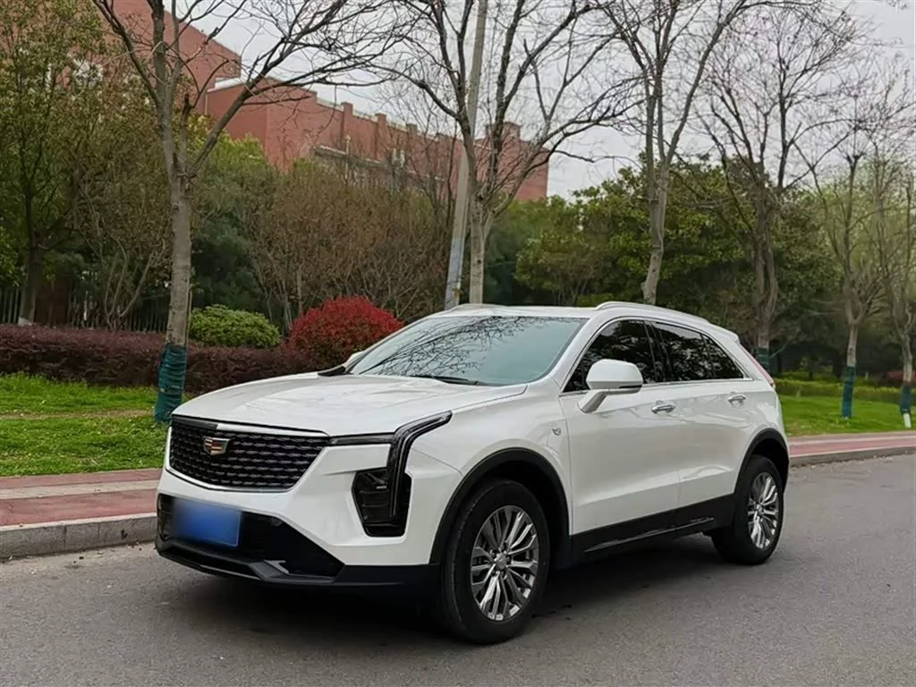 Cadillac XT4