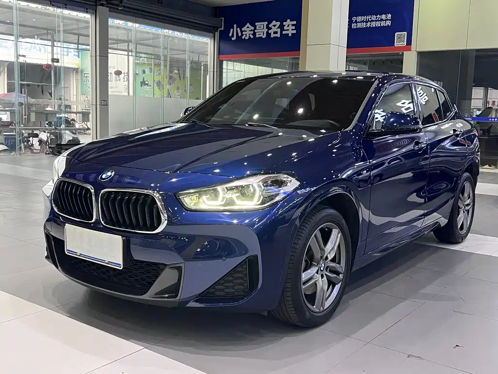 BMW X2