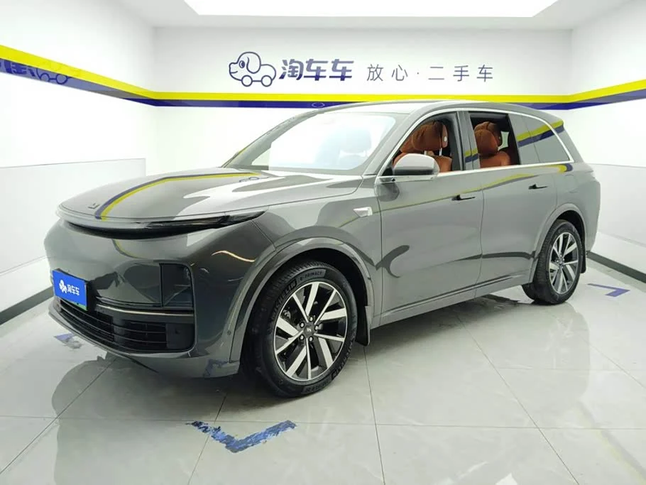 Li Auto L8