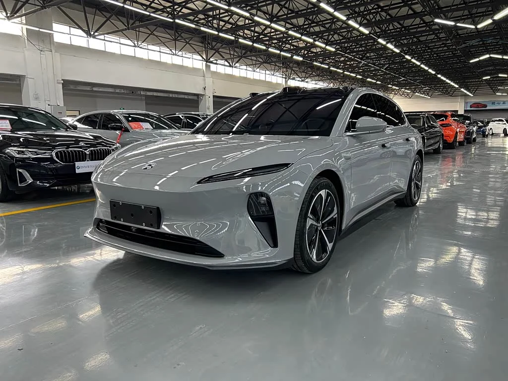 NIO ET5T