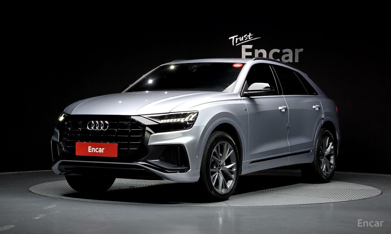 Audi Q8
