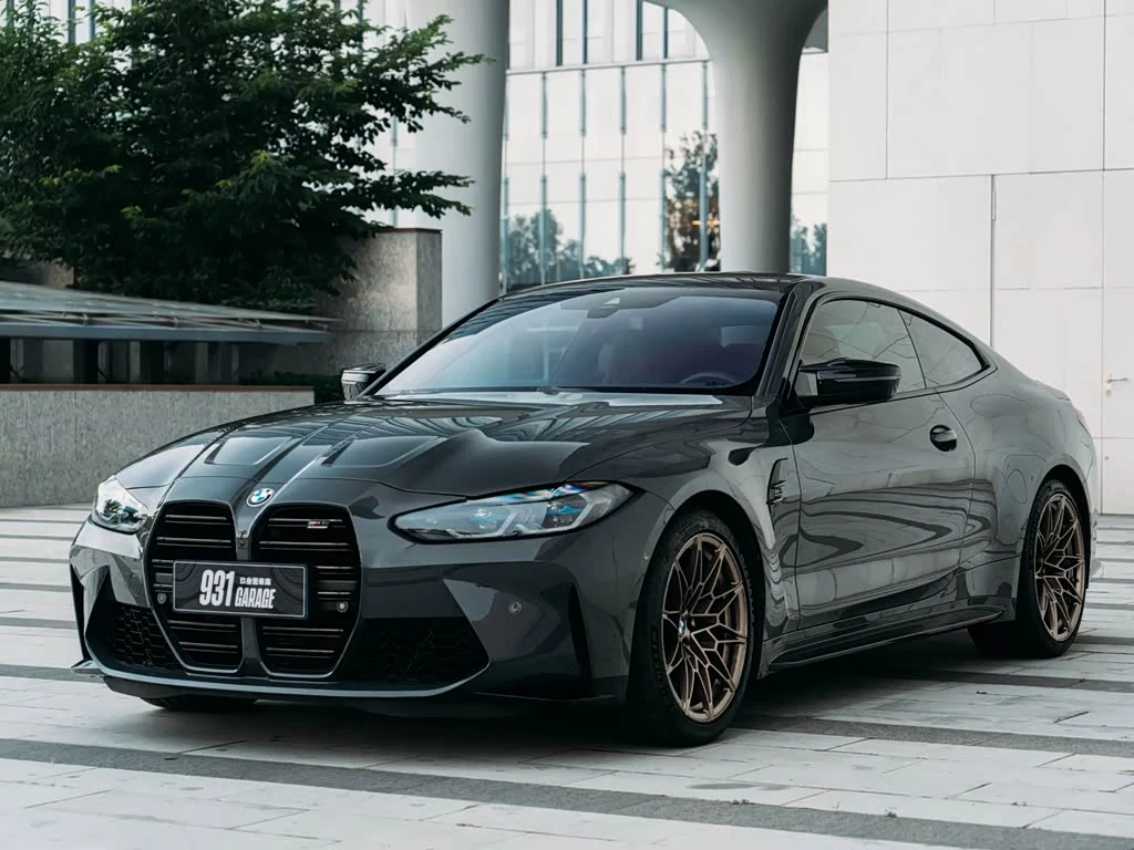 BMW M4