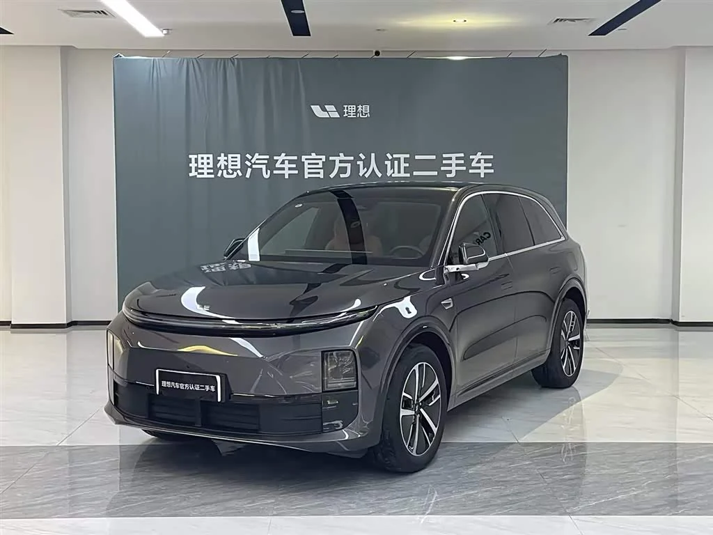 Li Auto L6