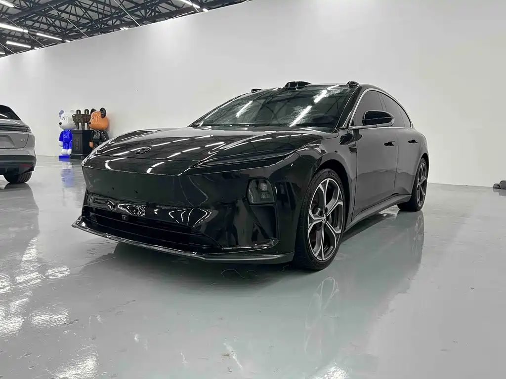 NIO ET5T