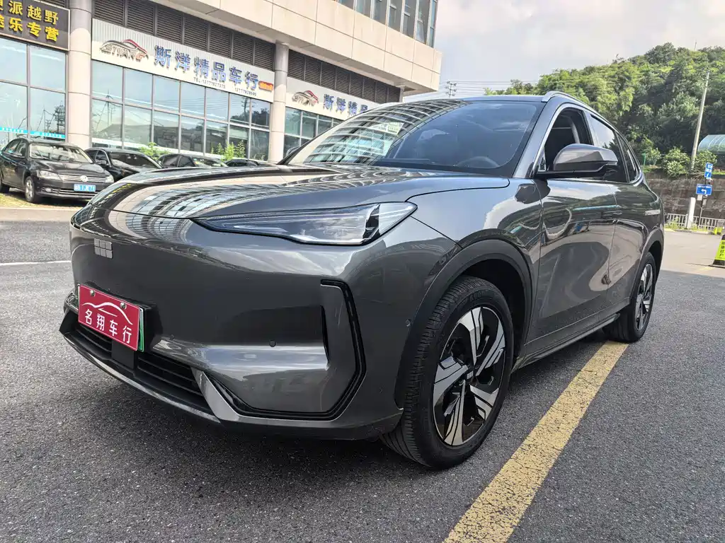 Geely Galaxy Galaxy E5