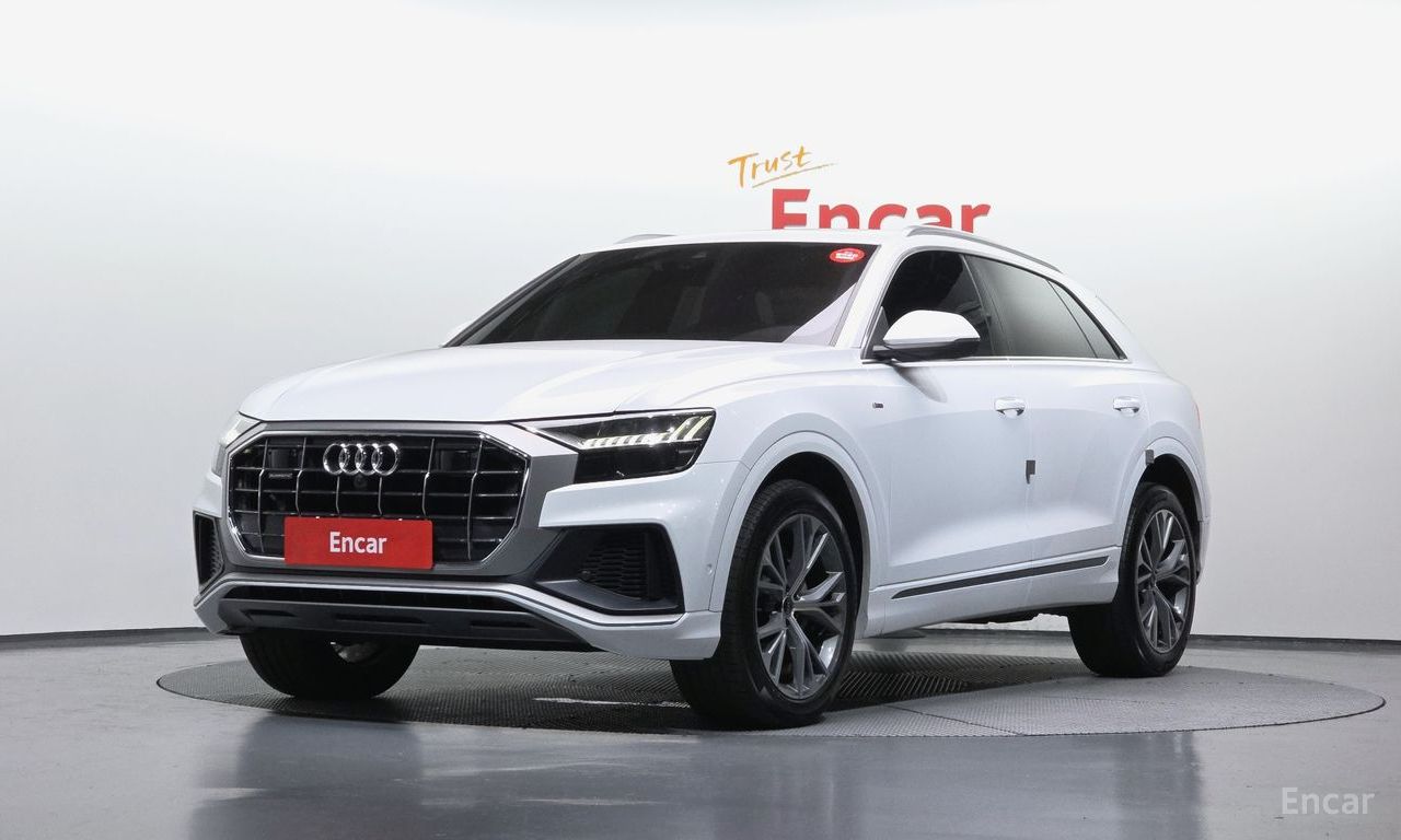 Audi Q8