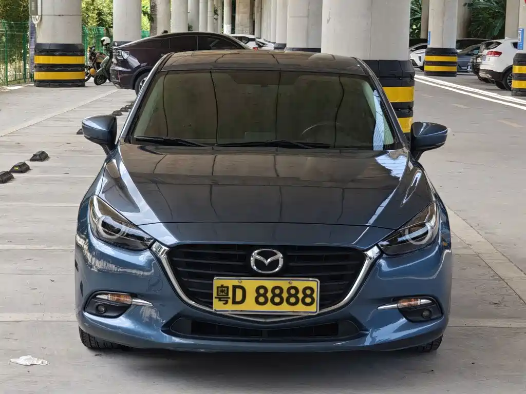 Mazda Mazda3