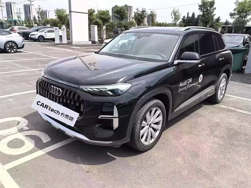 Audi Q6