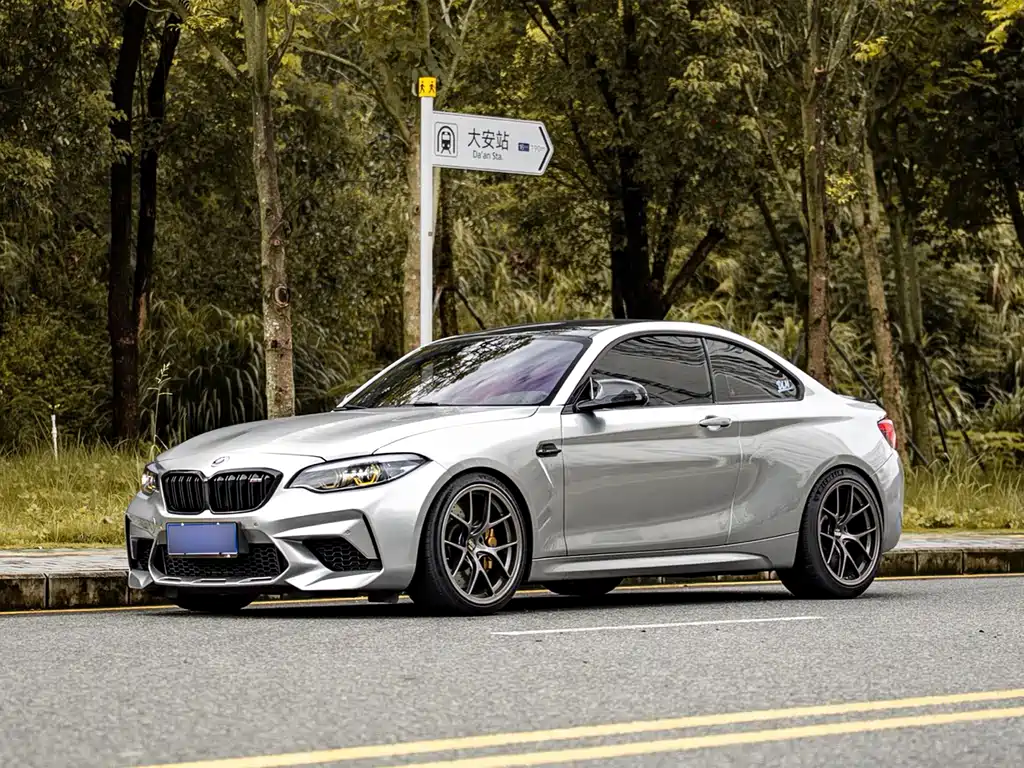 BMW M2
